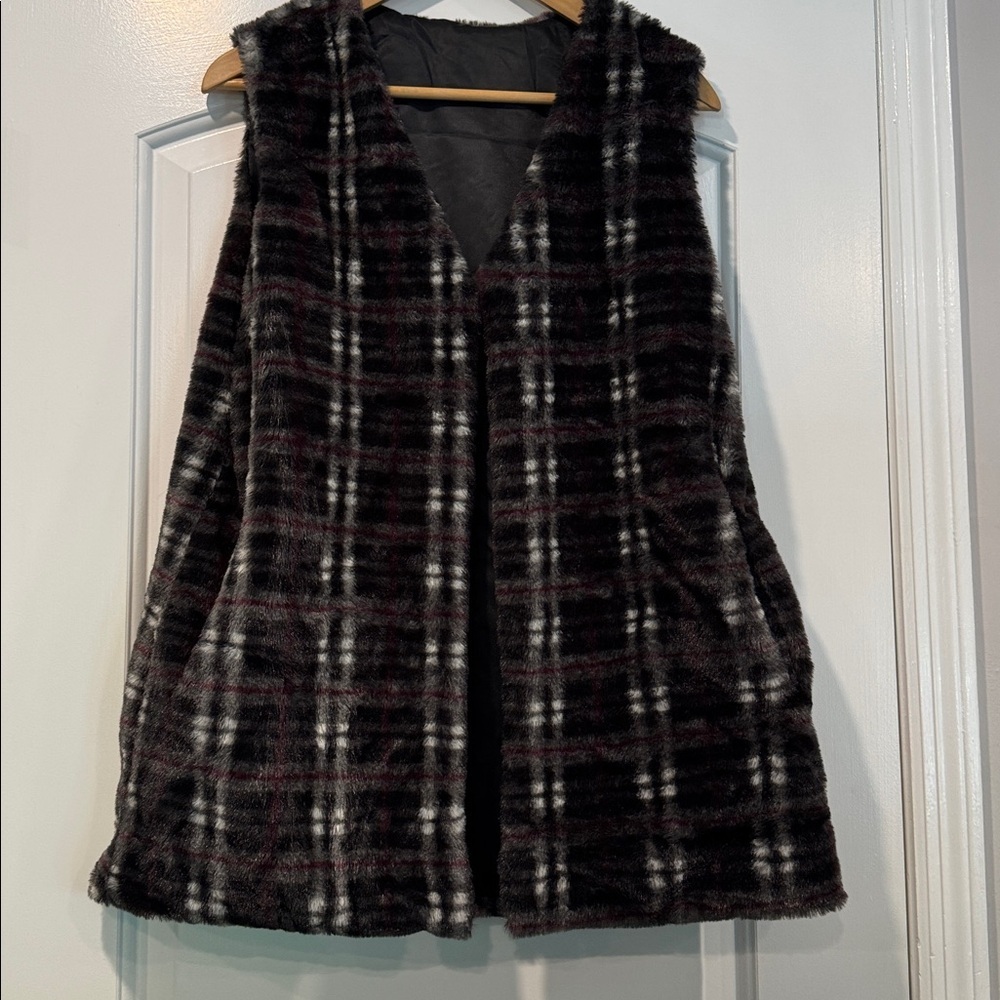 🟣 WOMENS PLAID FAUX FUR VEST
